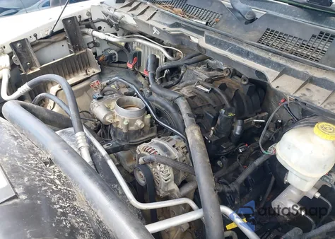 2015 Ram 1500 Big Horn z USA, uszkodzony, nr VIN 1C6RR6GT0FS581228